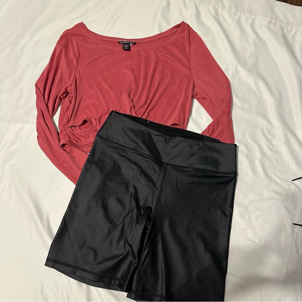 Victoria’s Secret Activewear Set Long sleeve crop shirt and bike shorts - Picture 5 of 7